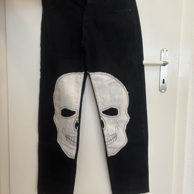 Jeans YEET neri con motivo teschio, W29