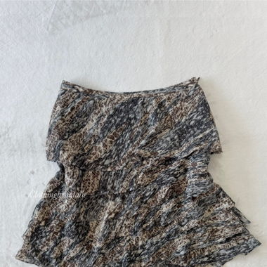Hemisphered Leopard Chiffon Rock (M)