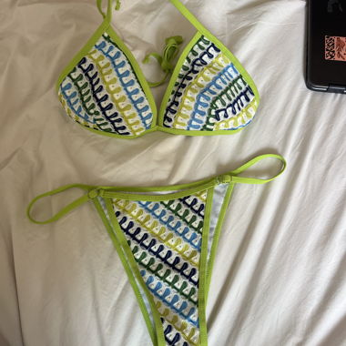 BIKINI