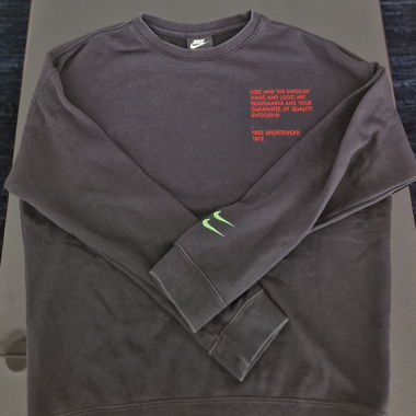 Nike Swoosh Sweatshirt 