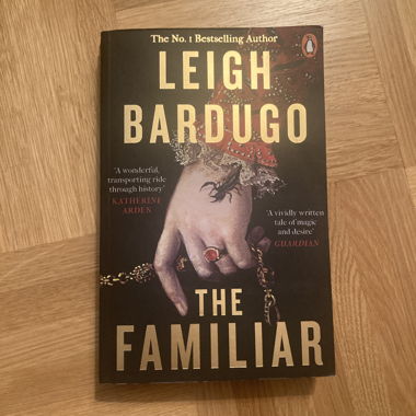 Leigh Bardugo – The Familiar (tascabile)