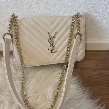 Dupe Yves Saint Laurent