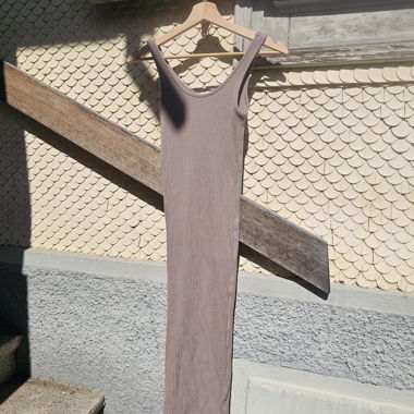 Langes kleid
