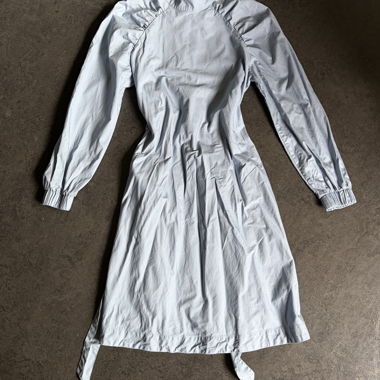 esme studios Kleid
