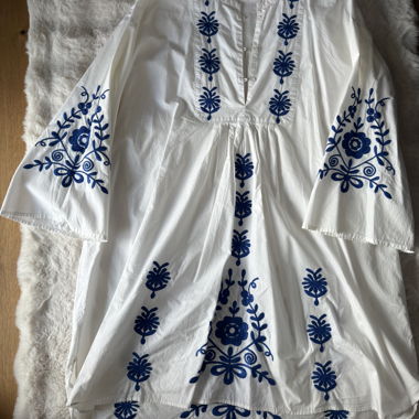 Robe Tunique Zara brodée blanche