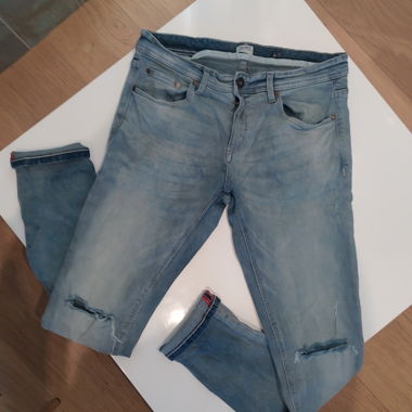 Skinny Jeans, hellblau