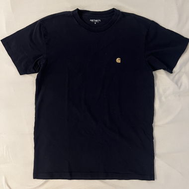 black carhartt shirt