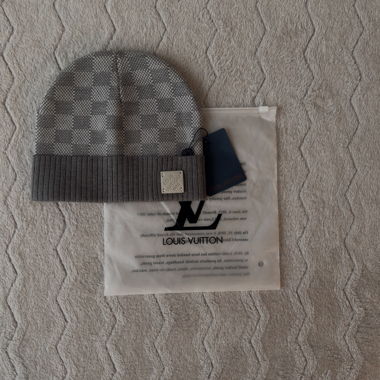 Grey Louis Vuitton beanie