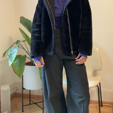 FellJacke schwarz 