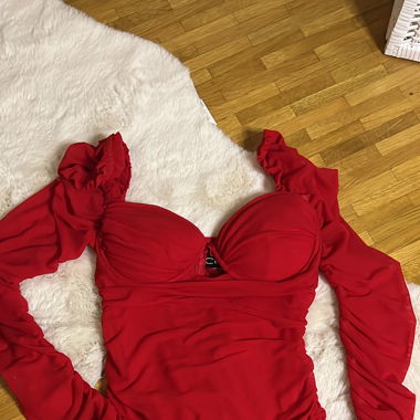 Robe rouge