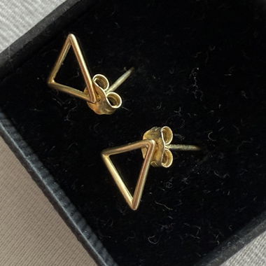 Boucles d'oreilles minimalistes en argent doré