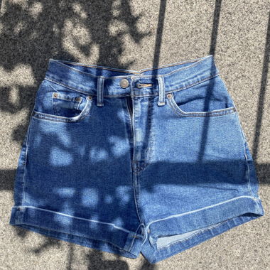 Levi's Denim Shorts Size 26 (approx. S/36)
