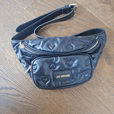Love Moschino Herz-Gürteltasche