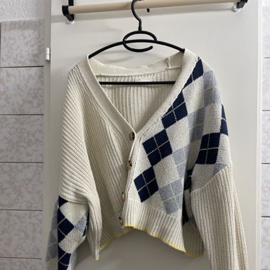 Strickjacke mit Muster