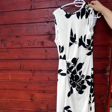 Schickes Zara-Kleid