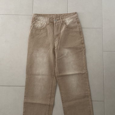 Beige wide-leg jeans