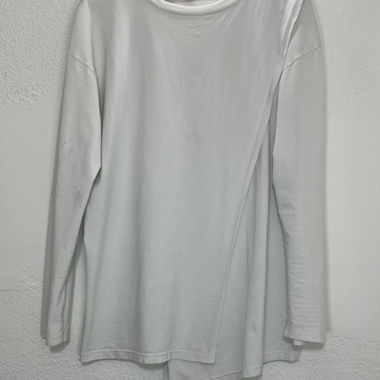Asymetrical crossed archive longsleeve