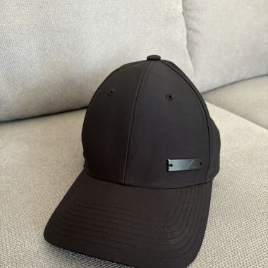 Adidas Capi