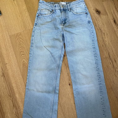 Zara Mid-Waist Jeans