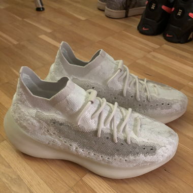 Yeezy 380 Calcit Glow