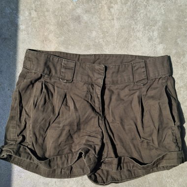 mini short kaki