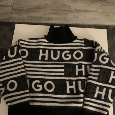 Hugo Boss Pullover