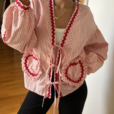 Gingham Bindejacke mit Herzdetails
