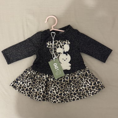 Robe bébé 1 mois neuve avec étiquette 