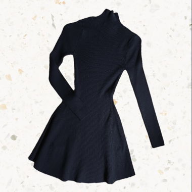 Schwarzes Strickkleid