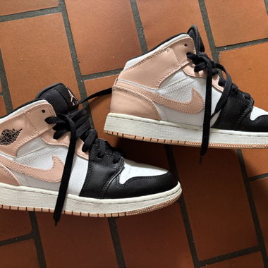 Air Jordan 1 Rosa/Nero
