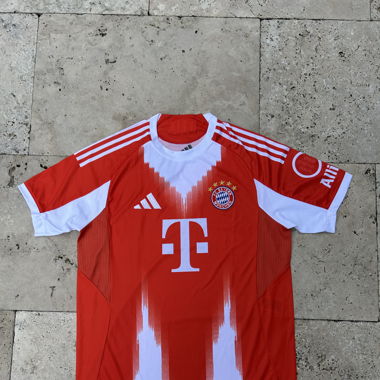 Bayern München Heimtrikot 25/26 Erwachsene