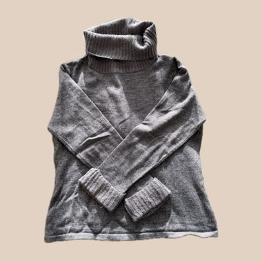 Maglione colletto alto grigio