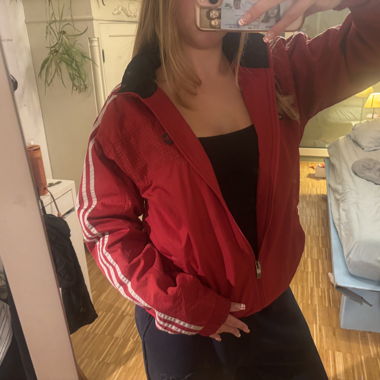Giacca vintage rossa Adidas in Porsche Design