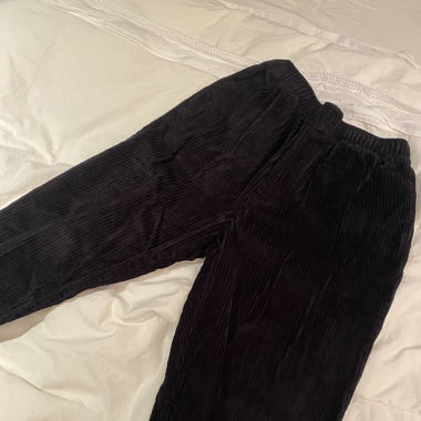 Schwarze Cord Hosen