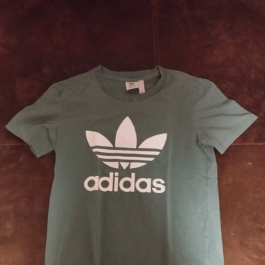 Adidas T-Shirt 