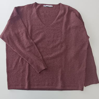 Maglione bordeaux con scollo a V
