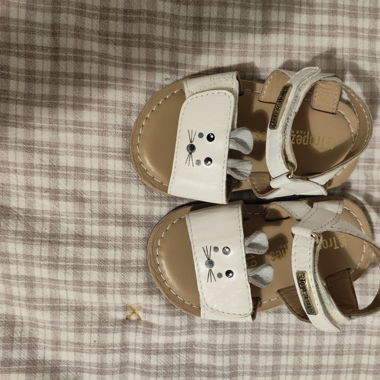 Kids mouse sandals 19