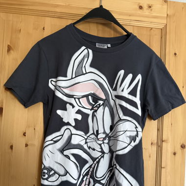 2 t shirts