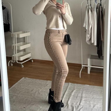 Lace-up skinny jeans, low waist mit schnürung