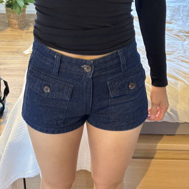 Denim shorts with regular waist