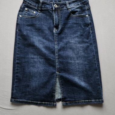 Jupe en jean crayon midi