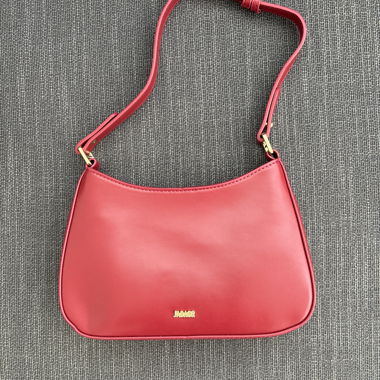 Red mini shoulder bag