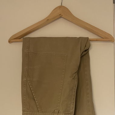 Hellbraune Sommerhose