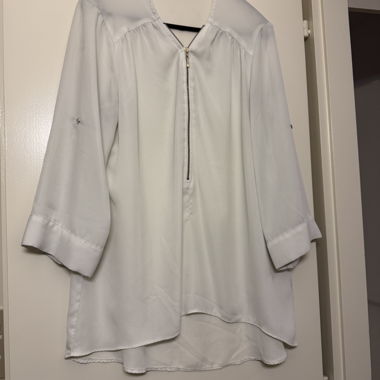  Blouse 
