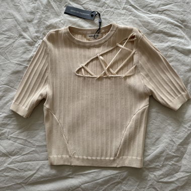 Beige ribbed cutout top