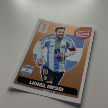 Lionel Messi Panini Sticker Gold