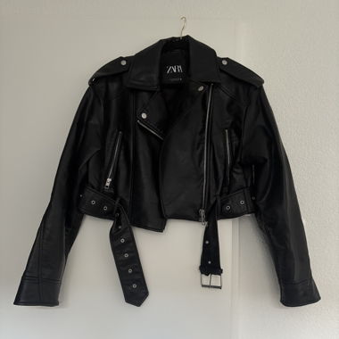 Giacca in ecopelle Zara nera