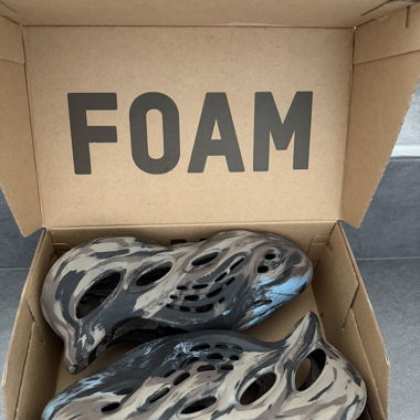 Adidas Yeezy Schiuma RNR MX Cenere