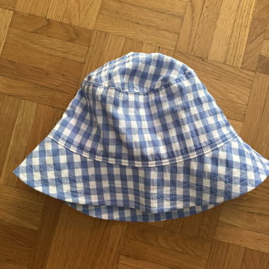 Cappello da pescatore a quadri
