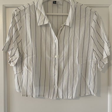 Striped H&M Short-Sleeve Blouse Size M